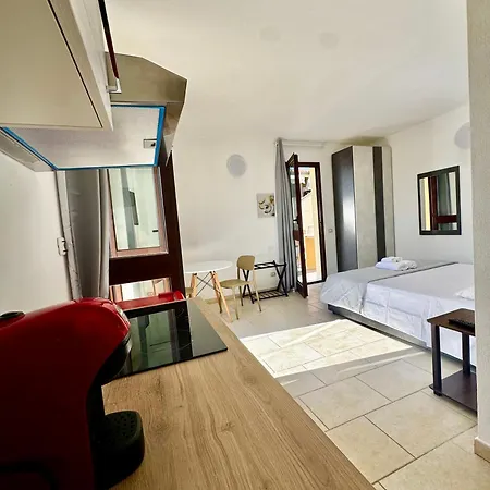 Guest house Elyas