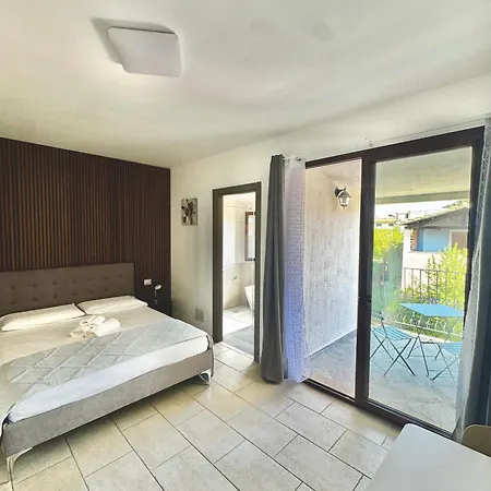 Elyas Guest house